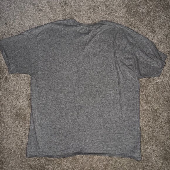 SOLD-Men's XXL Champion Logo Tee - Gray Heather T-Shirt - EUC 2XL - Picture 4 of 6